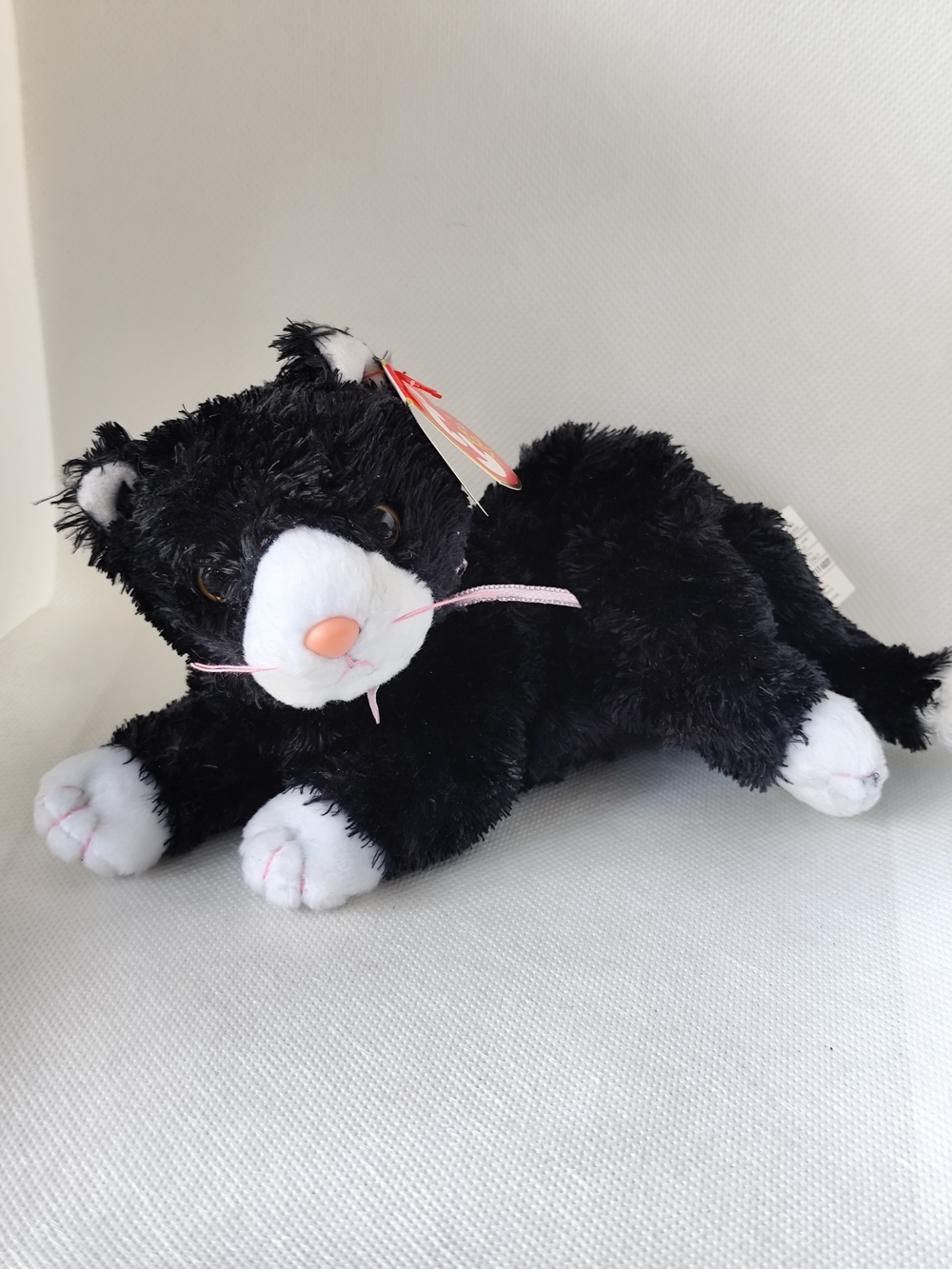 Ty Beanie Babies "Booties" Black & White Cat Used W/Original Tag